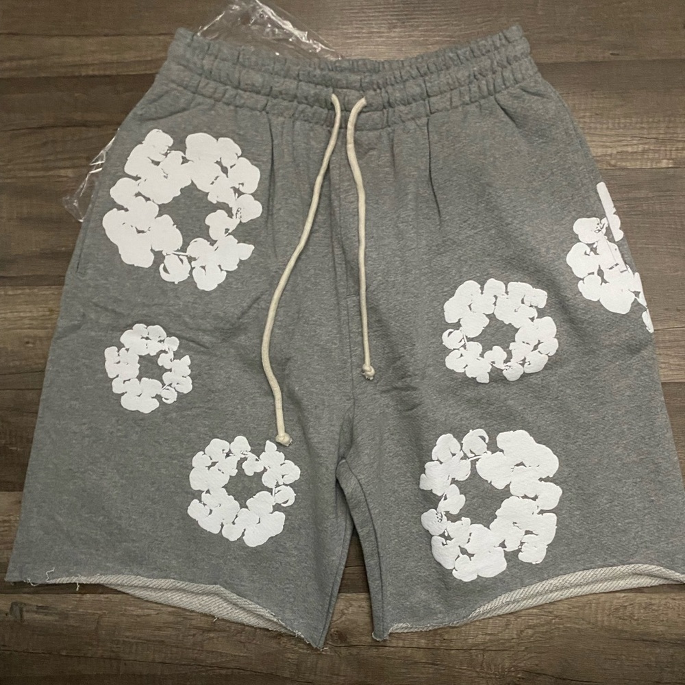 New Denim Tears Shorts, Grey, Size Small